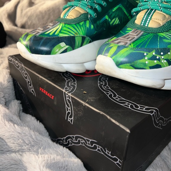 100% AUTHENTIC VERSACE  CHAIN SNEAKERS - Picture 4 of 7